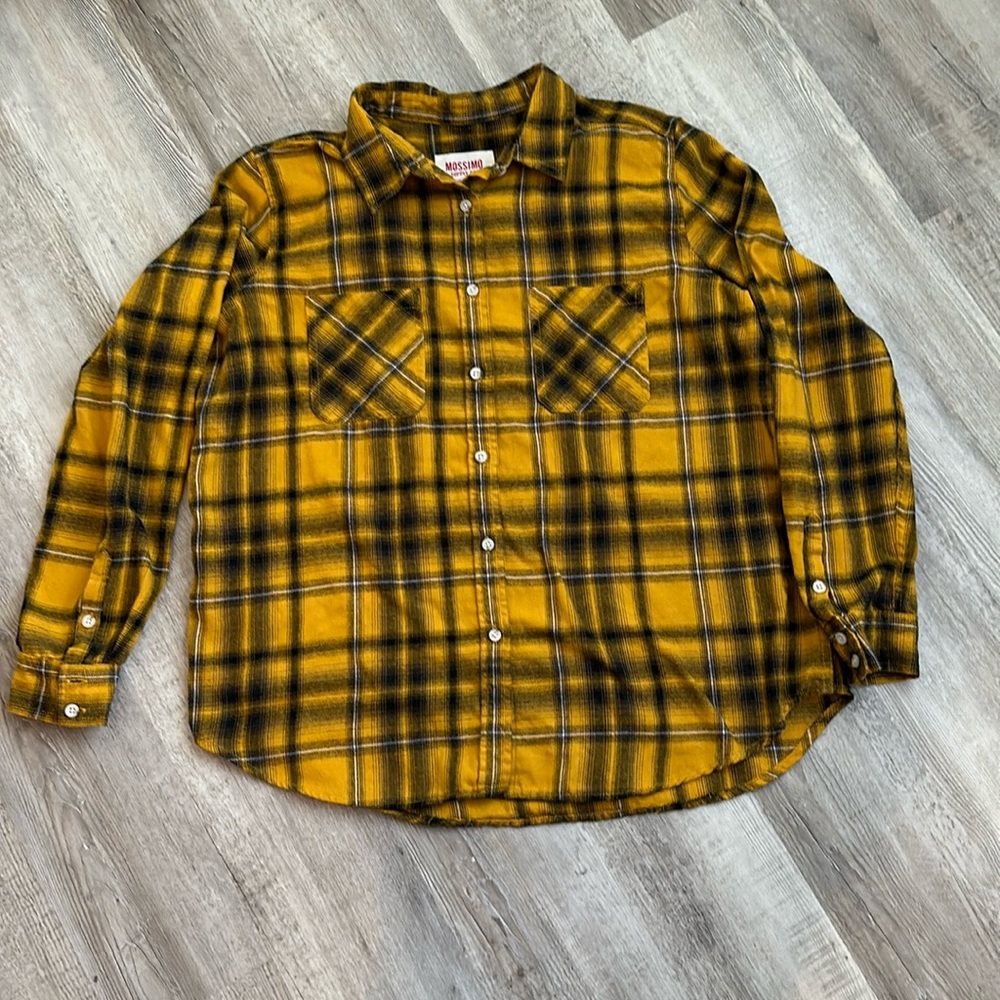 Mossimo Women’s Button up shirt. XL